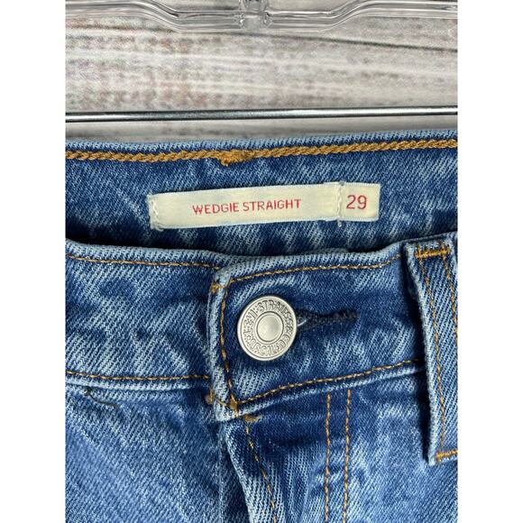Levi’s Premium Wedgie Straight Jeans size 29 29x28 Stretch High Rise Button Fly - Picture 2 of 11
